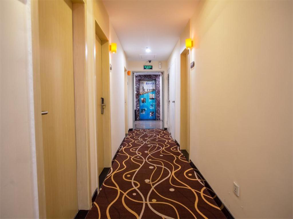 7 Days Premium Jiangmen Diwang Plaza Branch Hotel Exterior photo